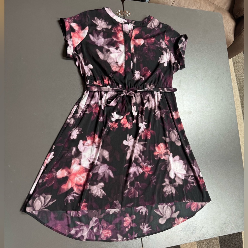 Vera Wang Women’s Floral Dress